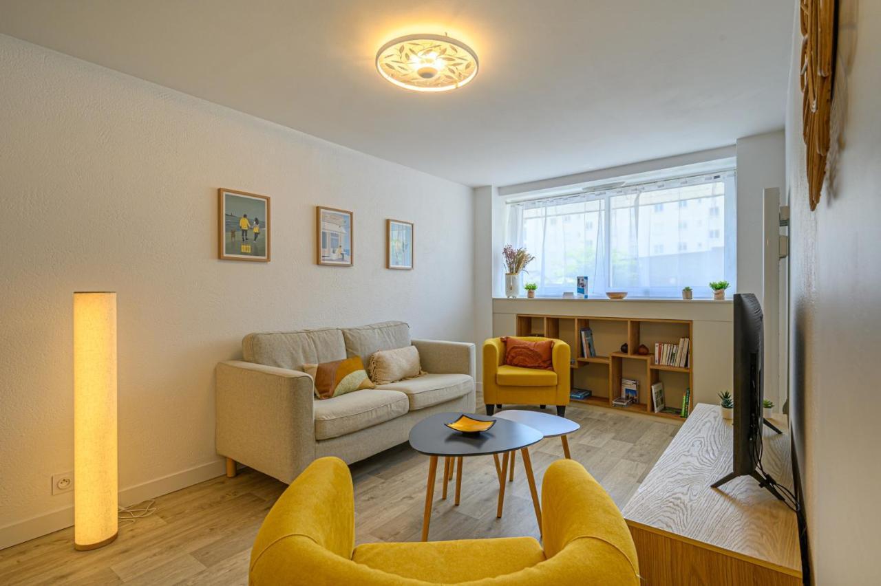 Le Krisco, Une Maisonnette En Coeur De Ville Avec Un Parking Prive ヴァンヌ エクステリア 写真